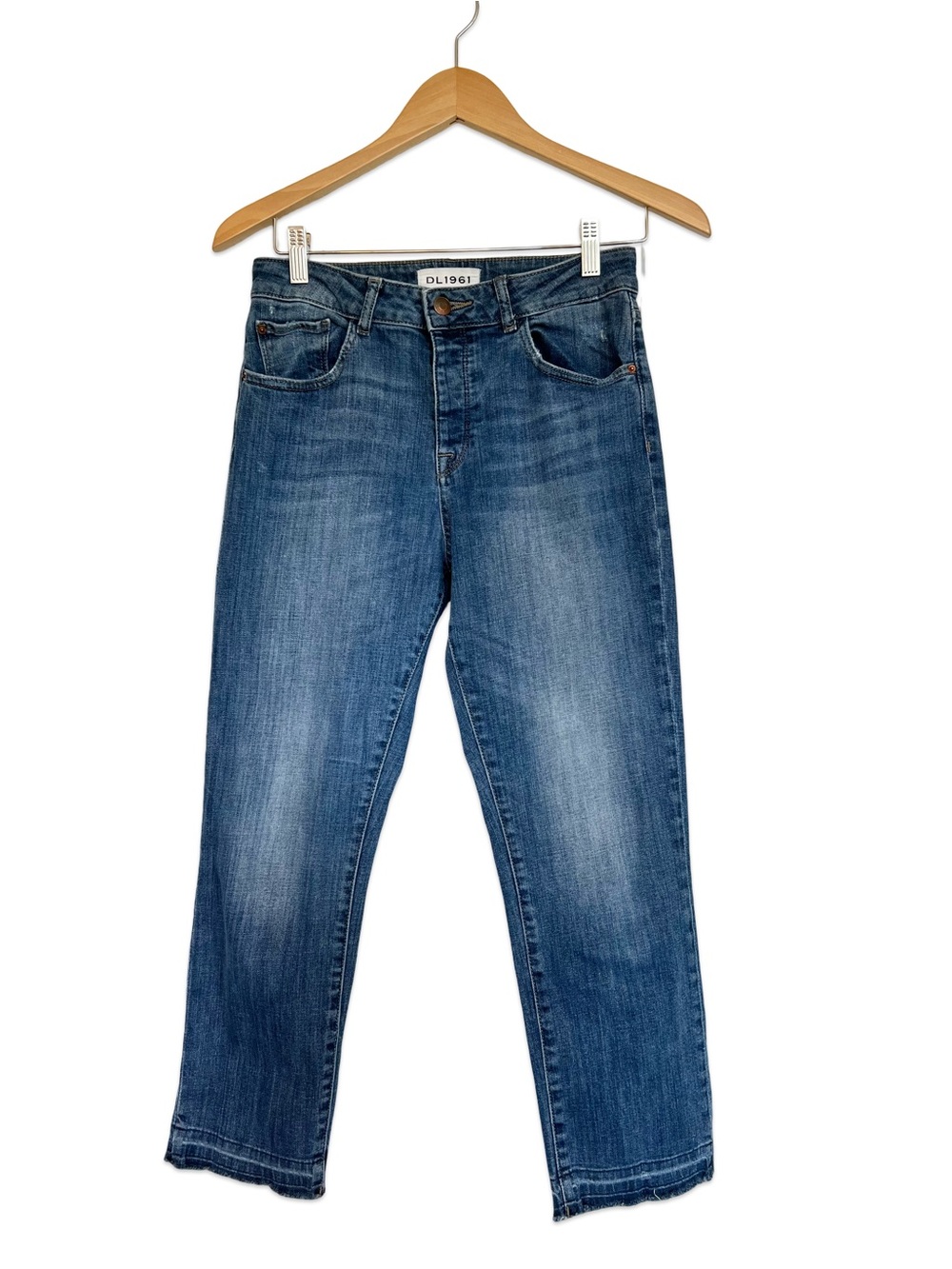 DL1961 Patti High rise straight jeans Size 26 Button Fly jeans Minimalist Casual